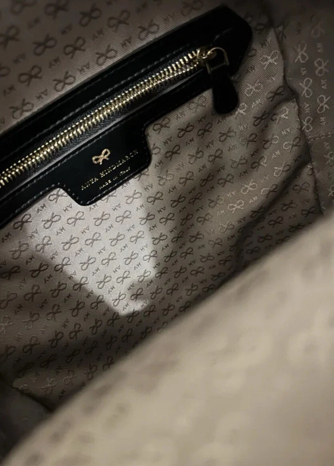 Mochila ANYA HINDMARCH Mini Ojos Cuero Negro Foto 4 de 4