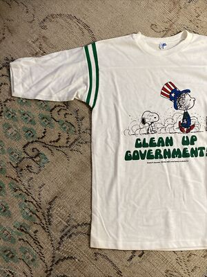 Vintage Men's M Artex “Clean Up Government” Snoopy Peanuts Jersey