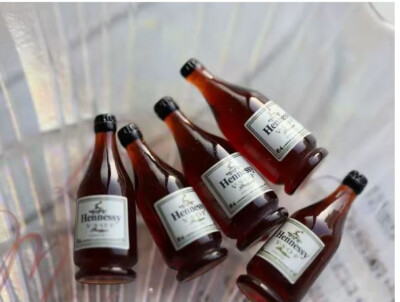 Dollhouse Hennessy VSOP Cognac Miniature 1/12 Scale