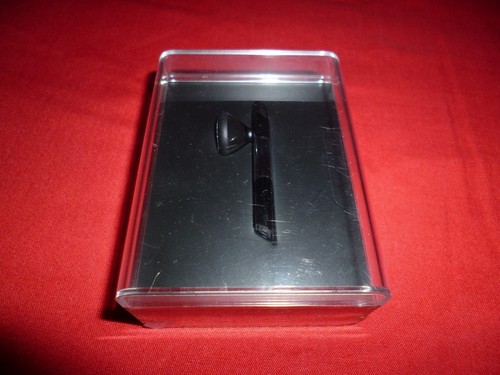 Apple iPhone Bluetooth Headset(MB536LL 