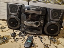 Panasonic SA-AK25 Hifi System and Speakers 5 CD Changer