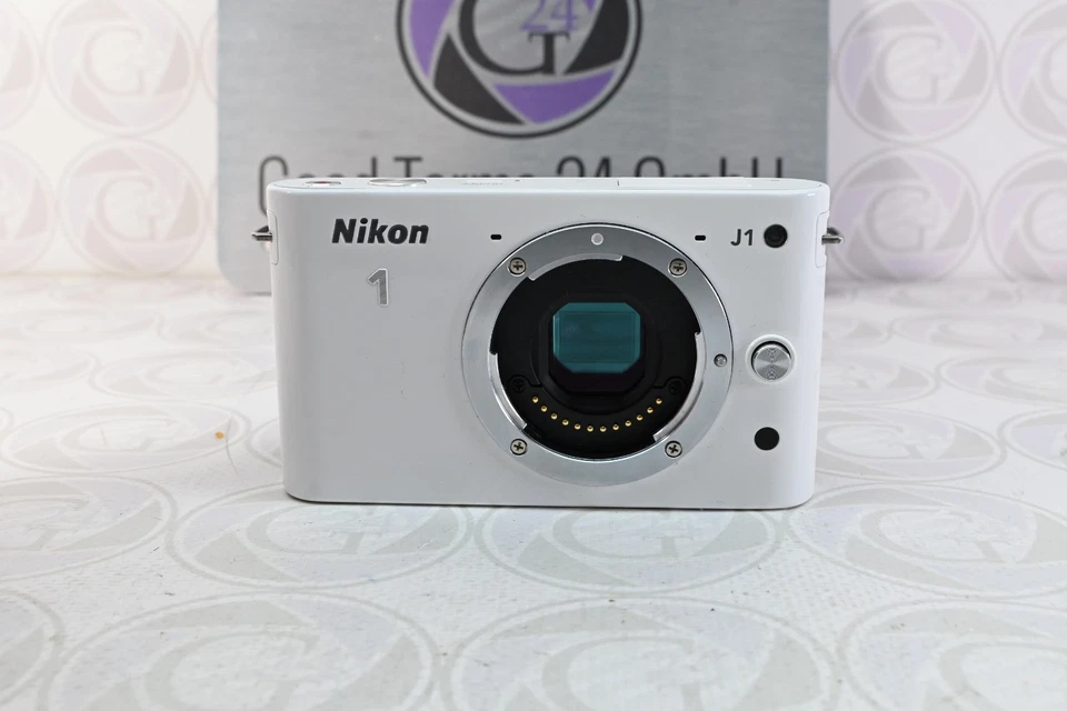 Nikon 1 J2 Gehäuse in Weiß - 7266 Klicks - GT24 - 12 Monate Gewährleistung, Foto 3 von 5