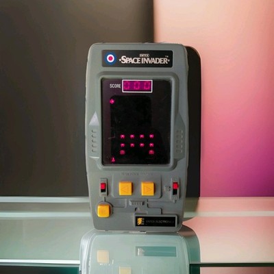 1981 Entex Space Invader Electronic Handheld Arcade Game Works Vintage