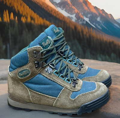 VTG Vasque Women's Size 5 Green Brown Hiking Trail Boots 7521 Retro Hike Shoes