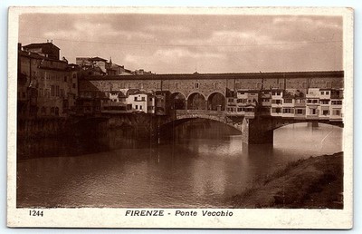 Postcard Vintage postcard of Ponte Vecchio, Florence.