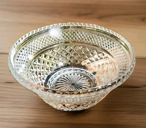 Vintage ANCHOR HOCKING WEXFORD Crystal Salad / Punch Bowl 9 3/4" x 5"