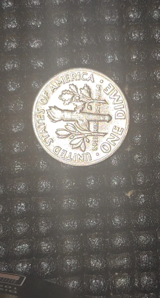 1975 US Roosevelt Dime - RARE NO MINT MARK - Image 2 of 2