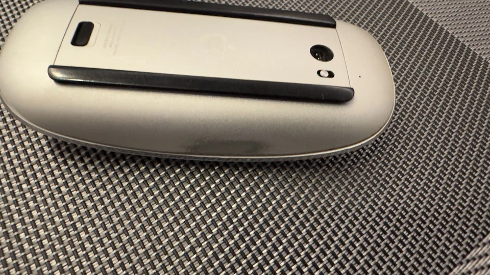 Apple | Magic Mouse 1 | A1296 | Bluetooth Maus | Weiss - Bild 2 von 4