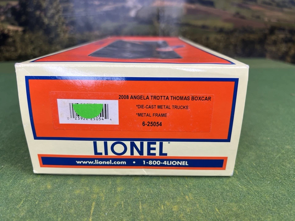 LIONEL 6-25054 O GAUGE 2008 ANGELA TROTTA THOMAS CHRISTMAS BOXCAR NIB - Image 2 of 4