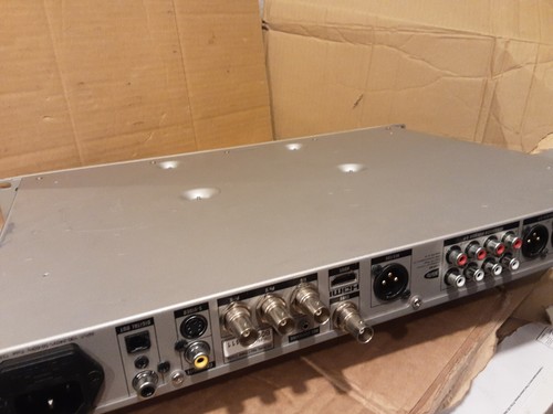 REPRODUCTOR DE DVD Y CD HHB UDP-89 Profesional, HDMI, 24 bits, 1080i, NTSC/PAL, 1U - Imagen 9 de 9