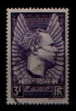 Timbre français oblitéré n°338 de 1937 -  Jean Mermoz