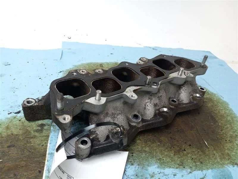 Colector de admisión inyector Hyundai Santa Fe 2007-2009 Foto 2 de 4