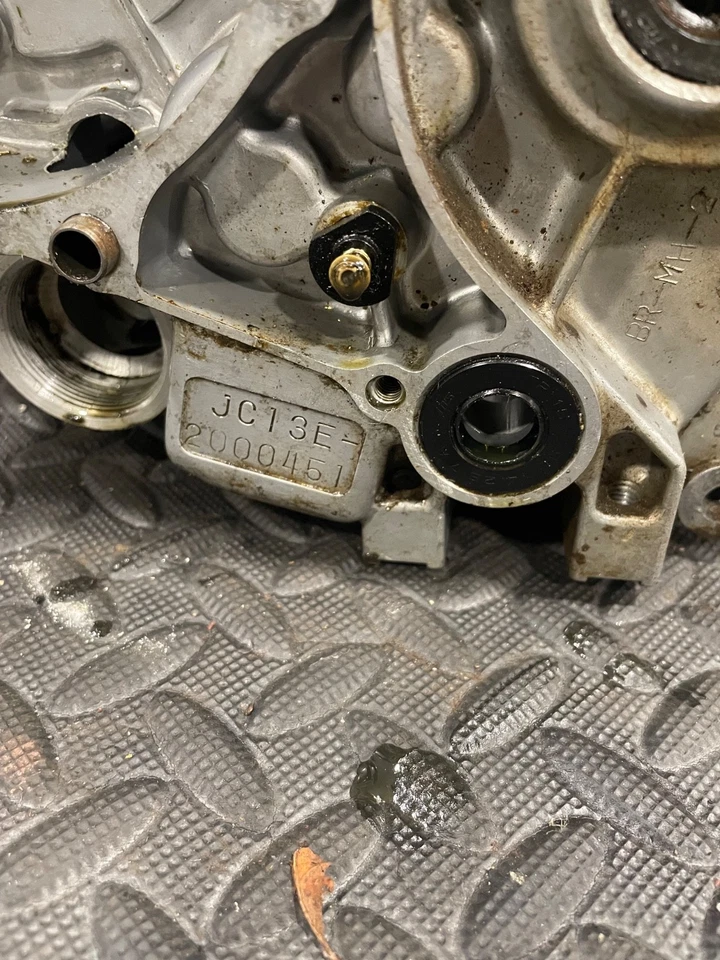 1984 Honda CB125 CB125S CB 125 bloco motor cárter cárter caixas - Imagem 2 de 4