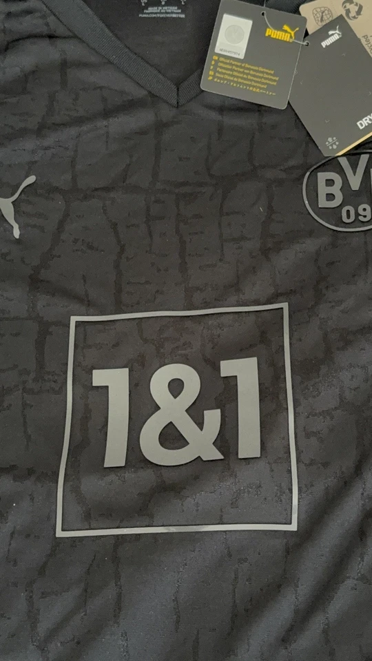  BVB Sondertrikot Kohle und Stahl  2024 Gr.L incl. OVP und geprägten Kohlestück  - Bild 3 von 4