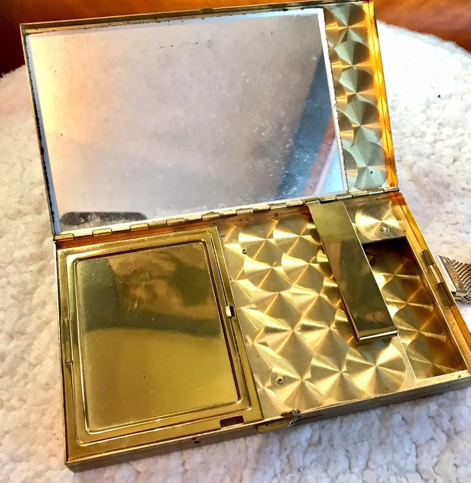 1940s Gold Striped Metal & Mesh Cocktail Wristlet Purse Cigarette Case + Compact - Image 2 of 4