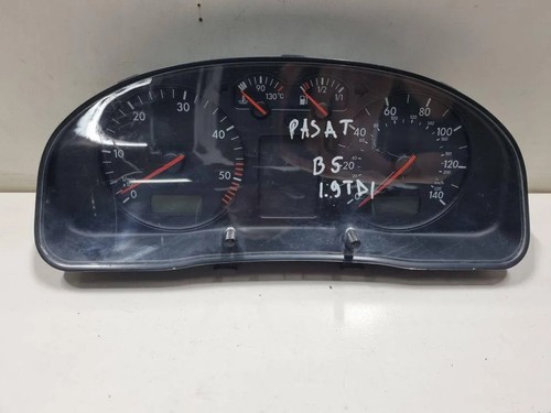 VW PASSAT B7 ALLTRACK 365 Kombiinstrument 88311245 1.90 Diesel 1999 34011952