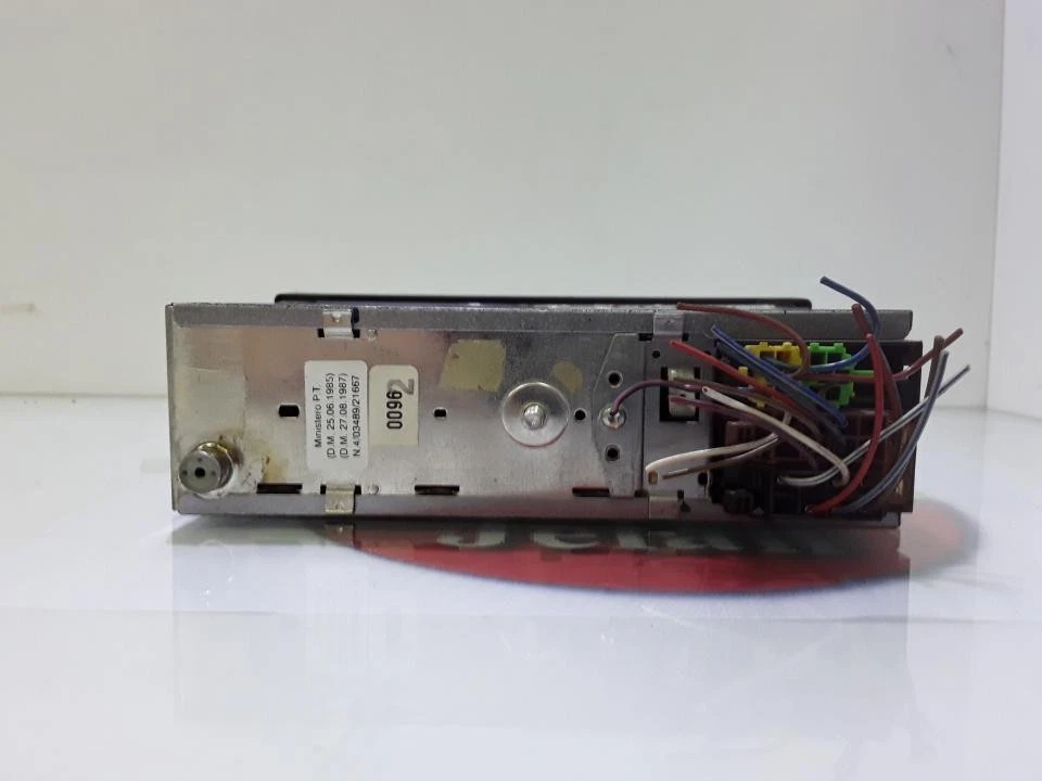 AUDI A8 4D 1994-2002 Radio Autoradio 4D0035186 - Bild 2 von 3