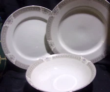 3~IVORY CHINA BY MIKASA- Richelieu m2002 -[CHOP PLATE, SERVING BOWL,DINNER PLATE