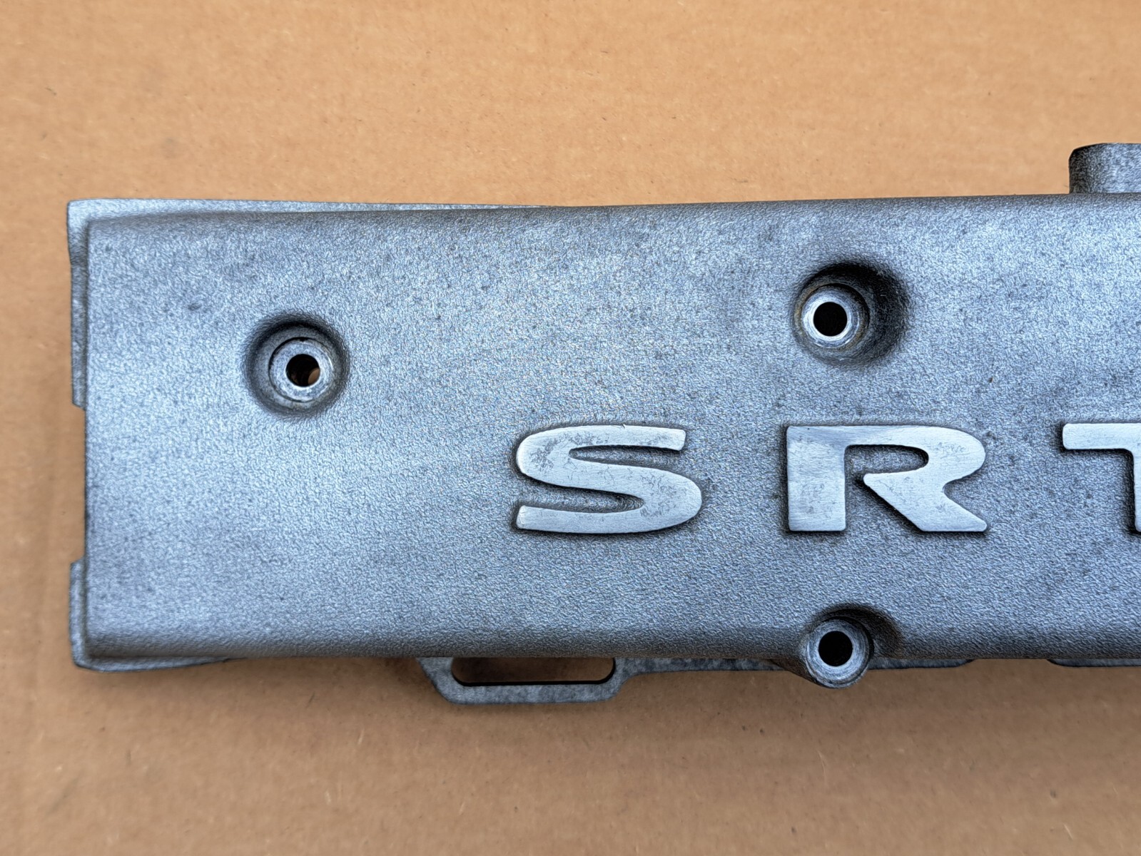 0506 CHRYSLER CROSSFIRE SRT6 LH & RH SUPERCHARGER INTAKE MANIFOLD