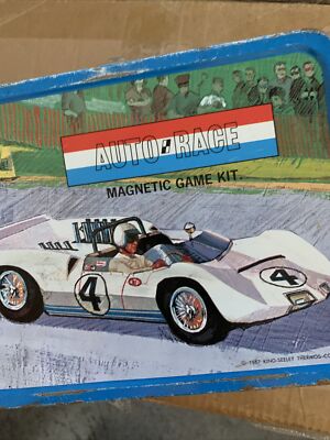 Auto Race Magnetic Game Kit Lunchbox King Seeley 1967 Metal Lunch