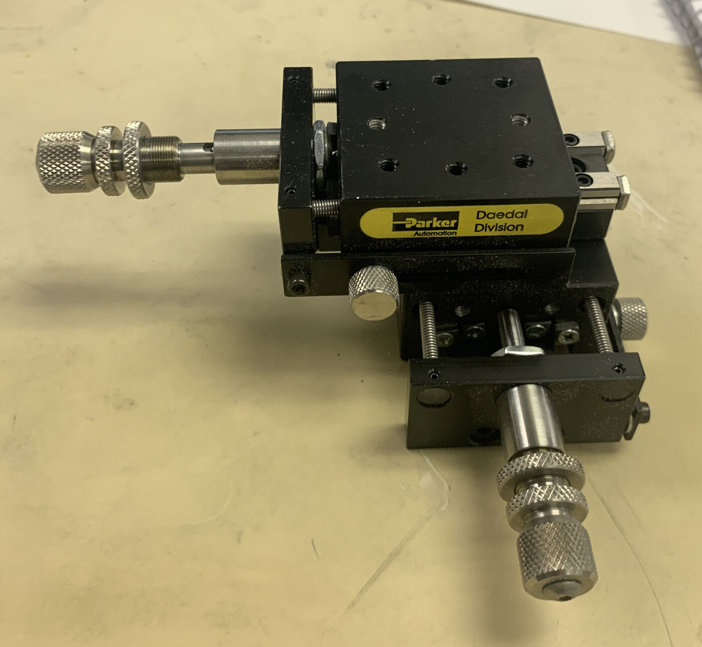 Parker Daedal CR4022D Two-Axis Crossed Roller Linear Stage