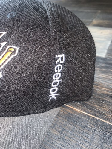 Men’s San Jose Sharks Reebok Black Center Ice Playoff Structured Flex Hat S/M - Picture 3 of 6