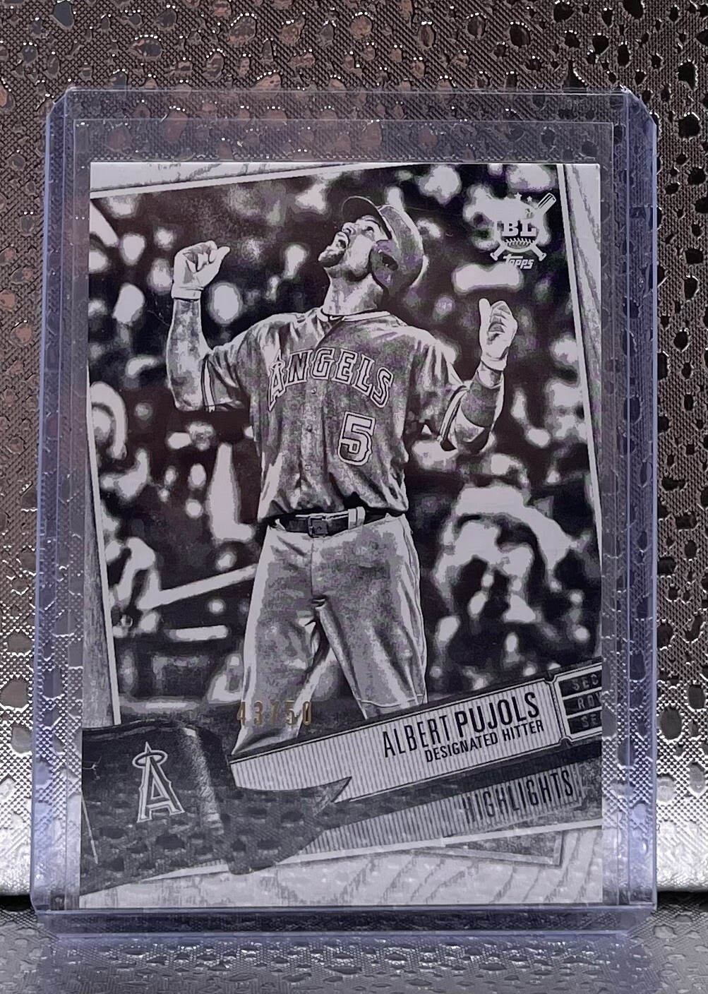 Picture 1 of 2