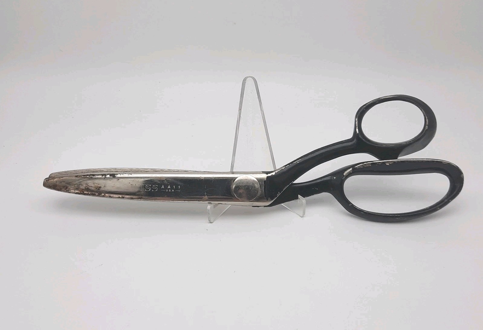 11" Wiss Dressmakers Pinking Shears Scissors Industrial Sewing Vintage USA READ