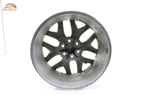 CHEVROLET SUBURBAN WHEEL RIM 22" 22x9J 24MM & TPMS & CENTER CAP OEM 2015 - 2020 - Picture 5 of 16