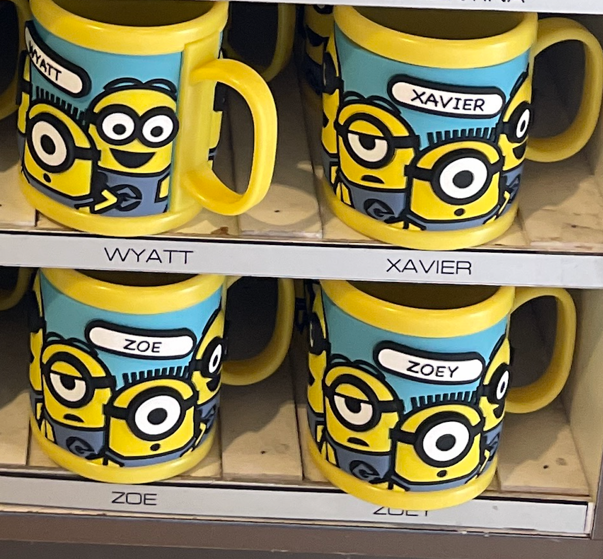 wUniversal Studios Minions Despicable Me Kid Mug (Wyatt Xavier Zoe
