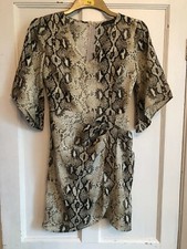 NWOT Ladies Snake Print Dress from Prettylittlething Size 4