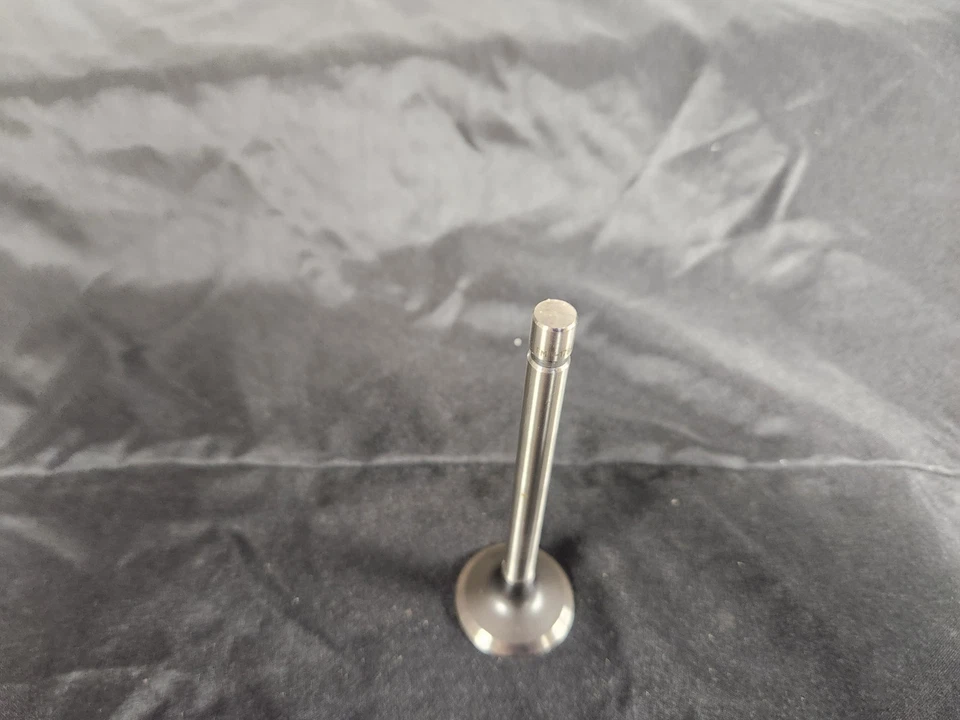 1964-1968 Ford 4.7L  Engine Exhaust Valve Foto 3 de 4