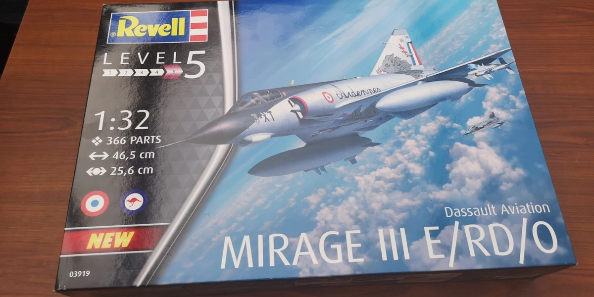 MAQUETTE METAL MIRAGE IV -N°9 TAMOURE 1/72