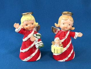 Pair VTG Napco Christmas Angel Salt Pepper Shakers Ceramic Figurines Japan