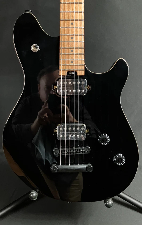EVH Wolfgang WG Standard T.O.M. Electric Guitar Gloss Black Finish - Image 2 of 4