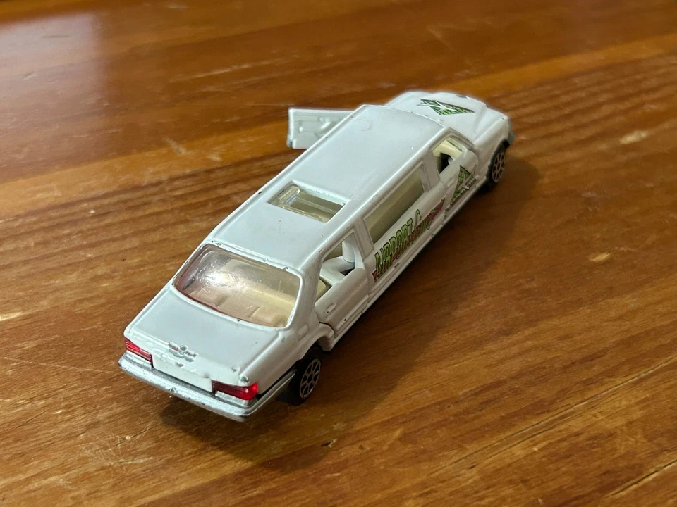 Винтажный литой лимузин аэропорта 1991 Road Champs - Изображение 3 из 4