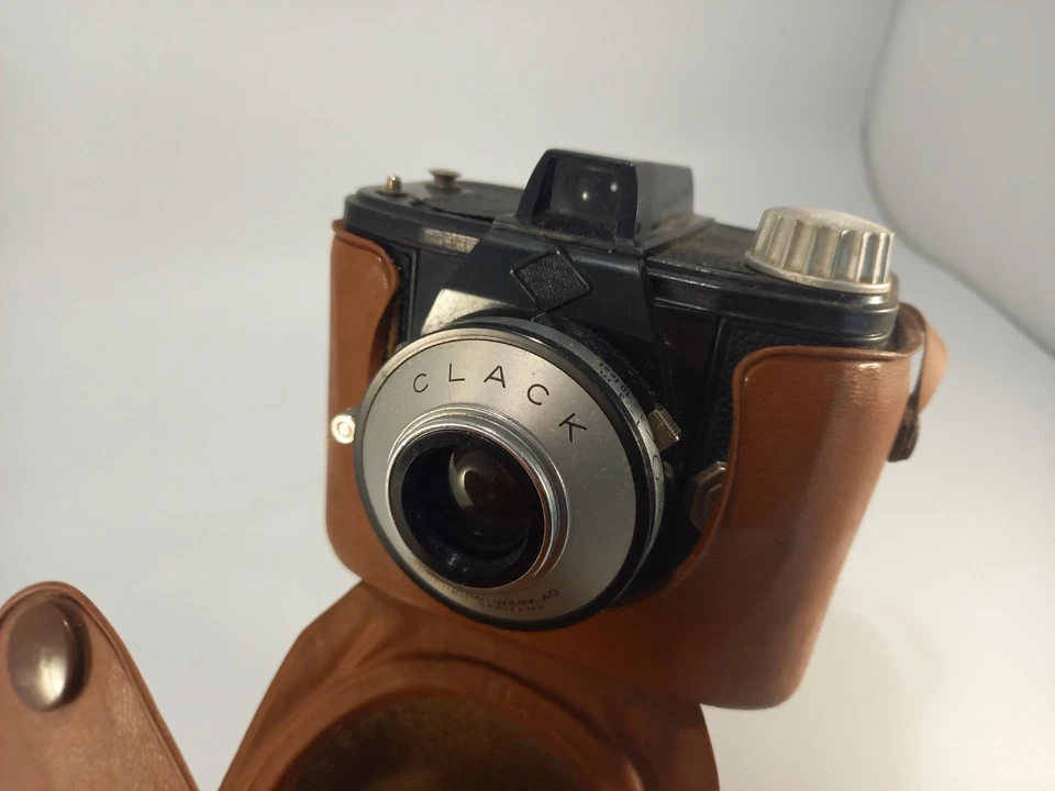 Vintage Working AGFA CLACK Werk AG 120 Roll Film Camera & Case - Image 3 of 4