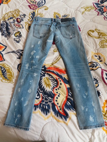 Cult Of Individuality Light Wash Bleach Rocker Slim Jeans Mens 36 x 33 Denim - Picture 12 of 12