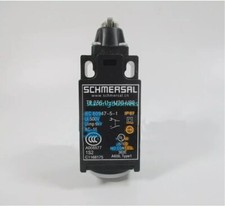 1PCS New For SCHMERSAL Limit switch TR 236-11Z-M20-U90 TR236-11Z-M20-U90