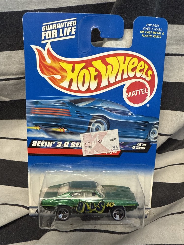 Hot Wheels Olds 442 Seein' 3-D Series Green 2000