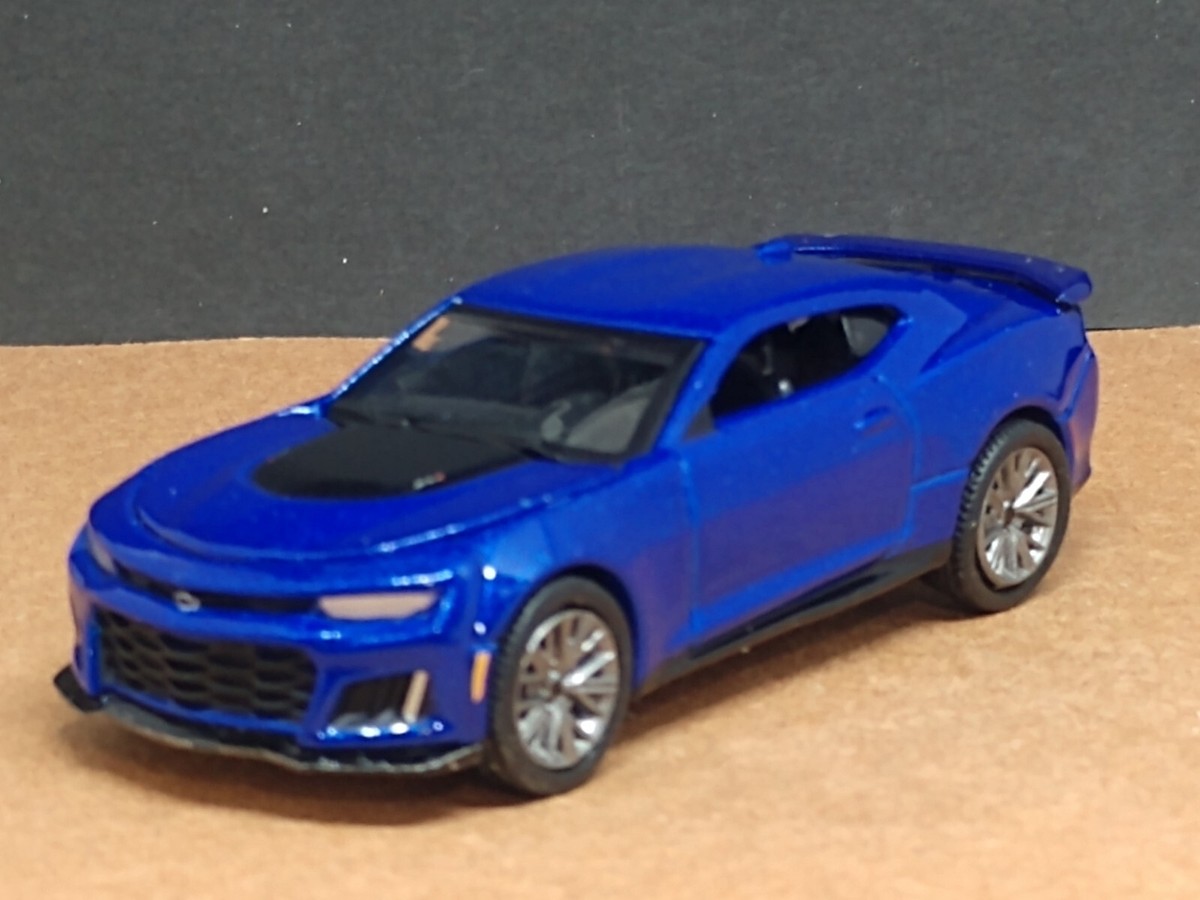 2018 CHEVY CHEVROLET CAMARO ZL1 LIMITED EDITION COLLECTIBLE 1/64