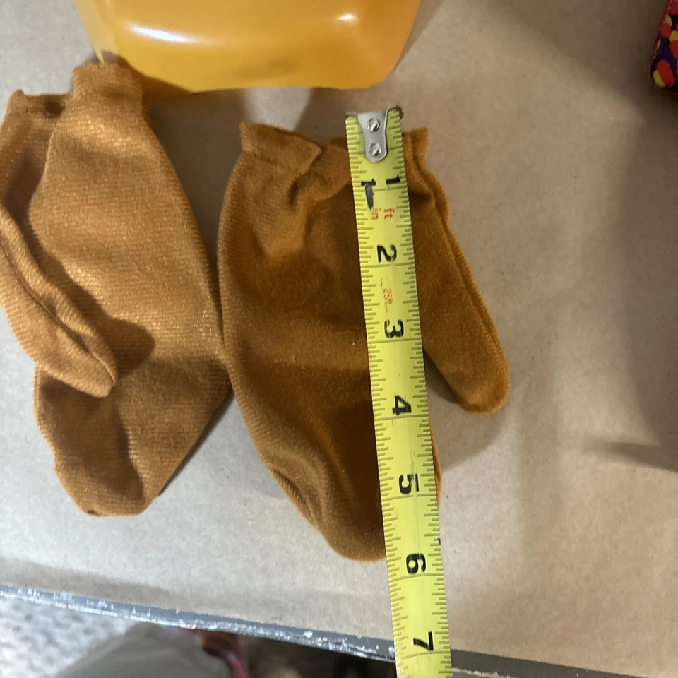 Five Nights at Freddy's Rubies Mask Halloween 9” To Top Child’s? With Mittens - Image 4 of 4