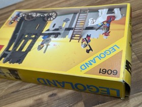 Lego 6061 Siege Tower Castle Original Box RARE Box Knights Vintage 6081 6086