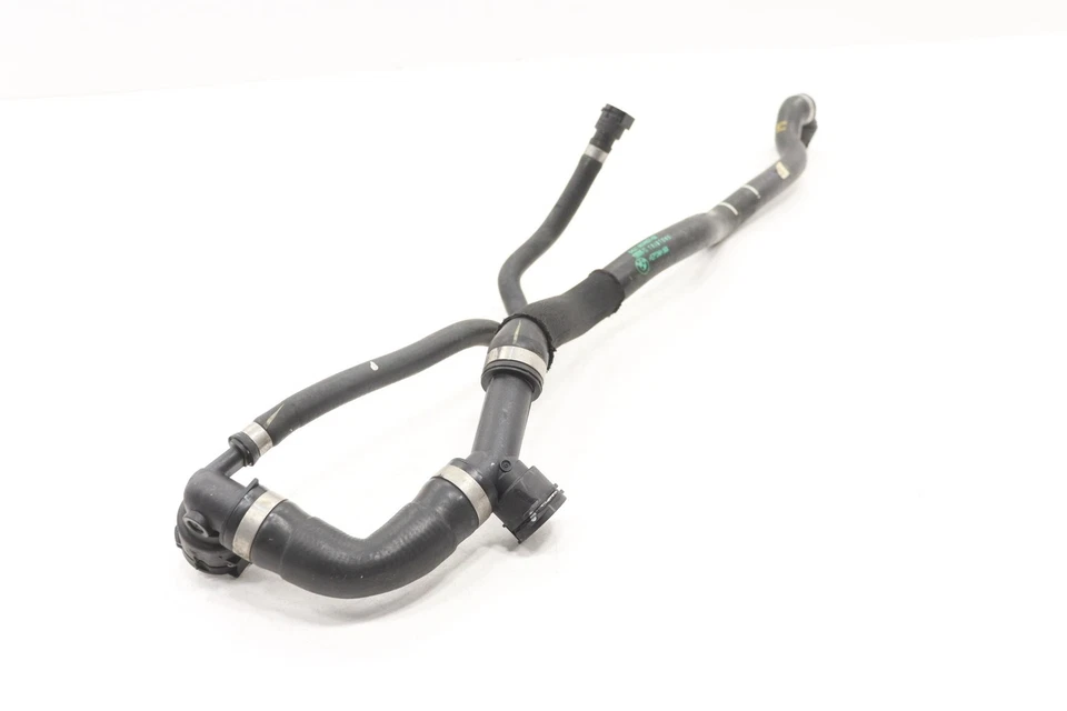 2019 - 2025 BMW 330I G20 UPPER RADIATOR COOLANT HOSE PIPE OEM 64218654831 - Image 2 of 4