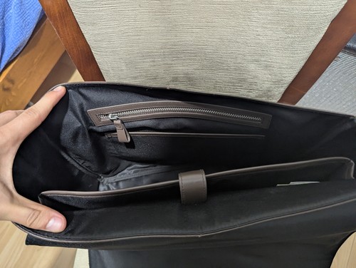 Leather messenger laptop (~15") bag; marks & spencers; - Picture 3 of 7