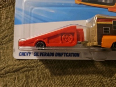 Hot Wheels Track Fleet 2026 Mix 3 Chevy Silverado Driftcation New