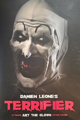NECA Ultimate - Terrifier - Ultimate Art the Clown Actionfigur 17cm NEU&OVP 