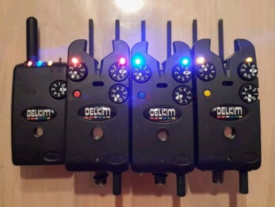 Delkim TXI Plus 3+1 Wireless Bite Alarms BLUE, RED & YELLOW (inc Carbon Snag Bars)