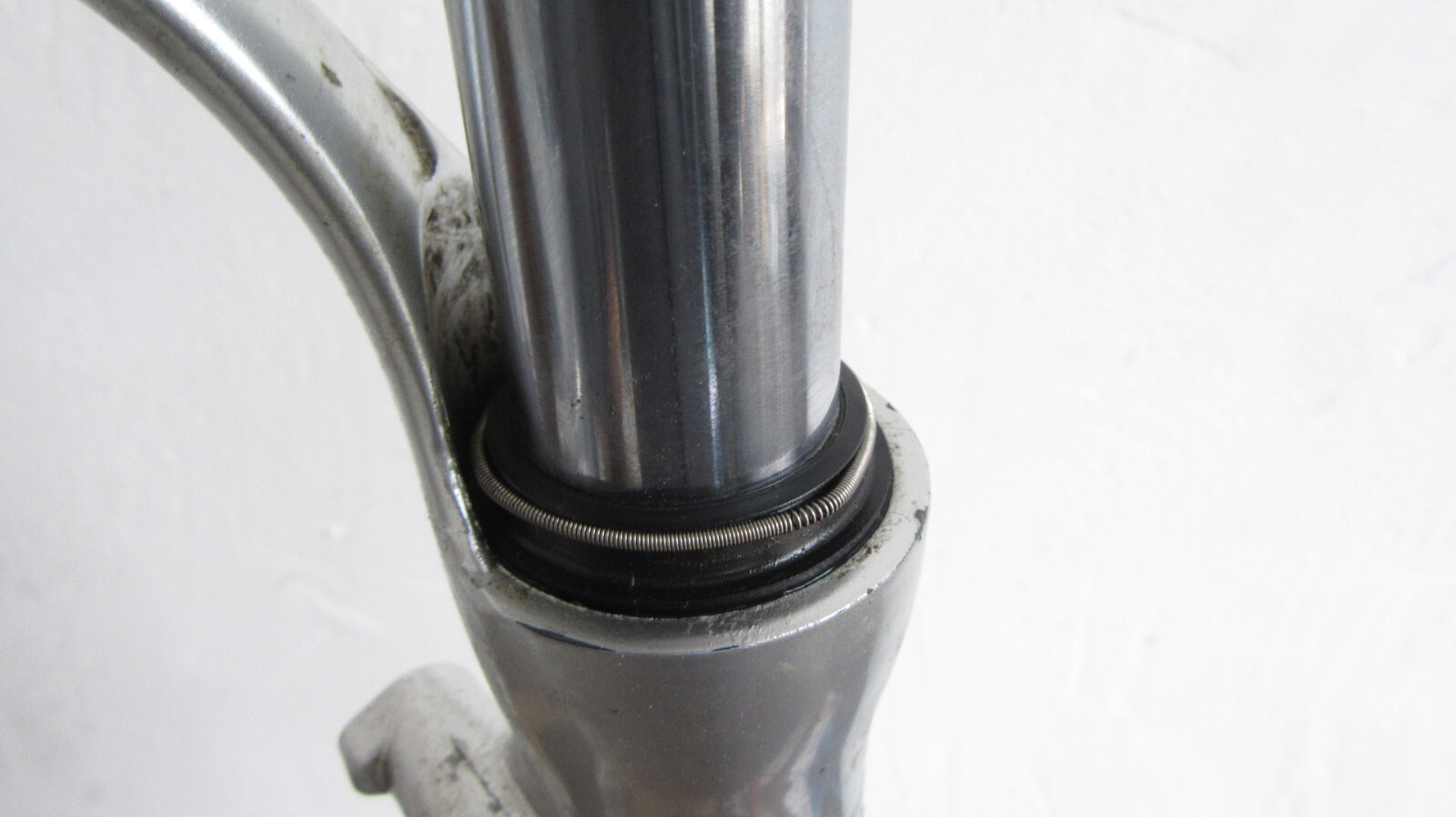 Marzocchi Bomber EXR Comp 2003 Retro Suspension Fork Coil Sprung SEIZED