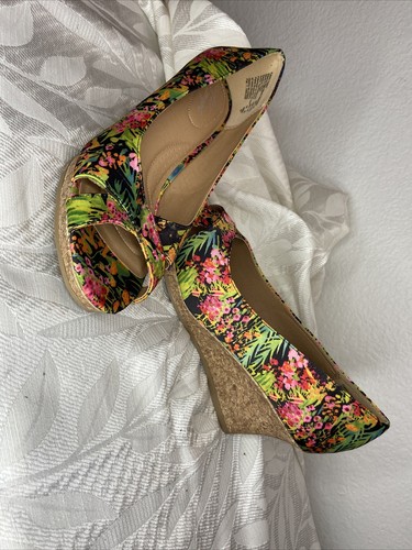 Scarpe con zeppa Dexflex Comfort Peek a Boo in sughero floreale tropicale NUOVE taglia 10 - Foto 6 di 9